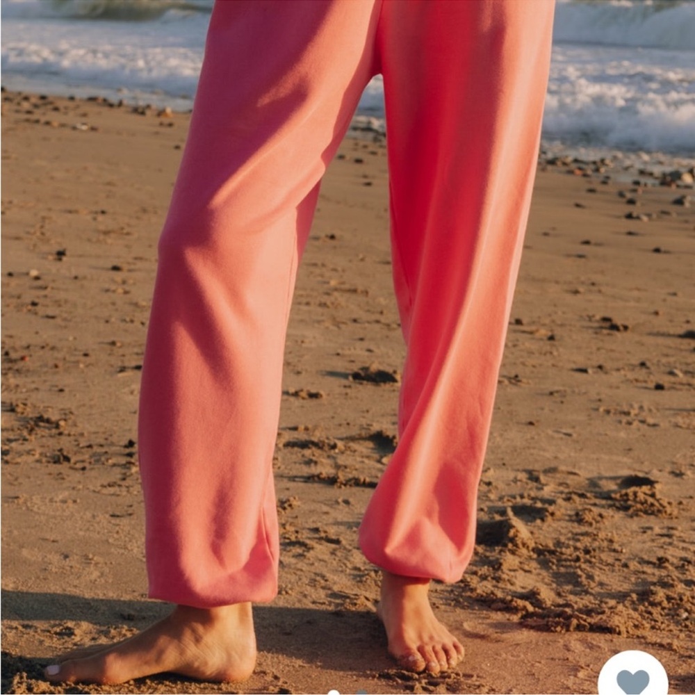 NWT Daily Drills Pink Joggers